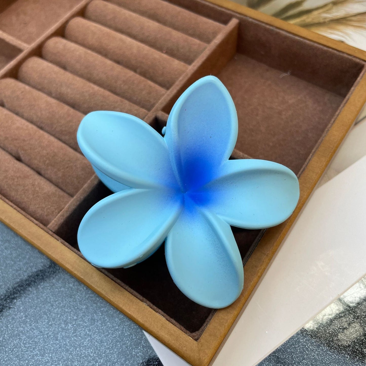 Flower Barrettes Women's Colorful Updo Gadget Hair Accessories sariiholidaycouture